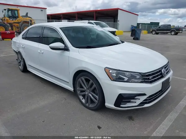 1VWAT7A31GC046374 2016 VOLKSWAGEN PASSAT - Image 1