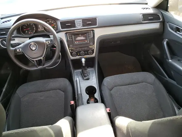 1VWAT7A31GC047735 2016 VOLKSWAGEN PASSAT - Image 8