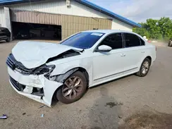 1VWAT7A31GC049419 2016 VOLKSWAGEN PASSAT