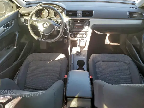1VWAT7A31GC050893 2016 VOLKSWAGEN PASSAT - Image 8