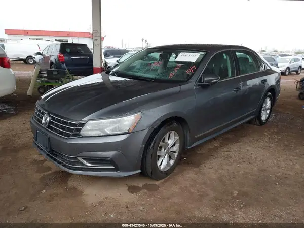1VWAT7A31GC056418 2016 VOLKSWAGEN PASSAT - Image 2