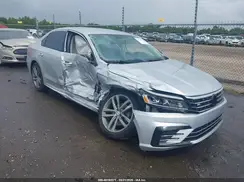 1VWAT7A31GC057018 2016 VOLKSWAGEN PASSAT