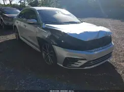 1VWAT7A31GC068407 2016 VOLKSWAGEN PASSAT