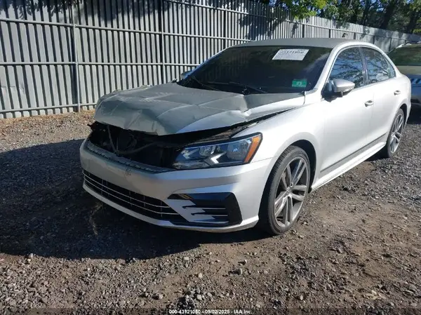 1VWAT7A31GC068407 2016 VOLKSWAGEN PASSAT - Image 2