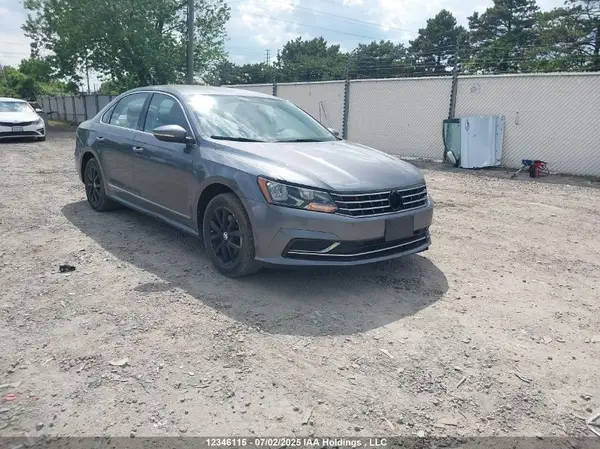 1VWAT7A31HC001890 2017 VOLKSWAGEN PASSAT - Image 1