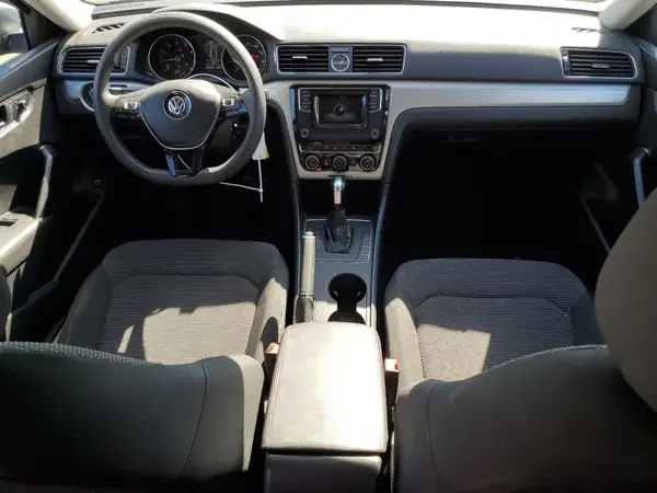 1VWAT7A31HC012372 2017 VOLKSWAGEN PASSAT - Image 8