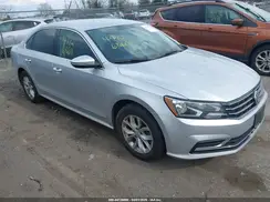 1VWAT7A31HC016972 2017 VOLKSWAGEN PASSAT