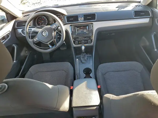 1VWAT7A31HC036316 2017 VOLKSWAGEN PASSAT - Image 8
