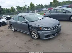 1VWAT7A31HC041273 2017 VOLKSWAGEN PASSAT