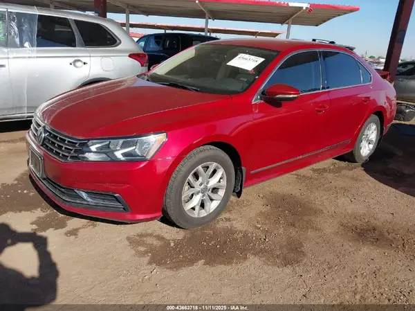 1VWAT7A31HC045338 2017 VOLKSWAGEN PASSAT - Image 2