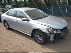 1VWAT7A31HC045727 2017 VOLKSWAGEN PASSAT