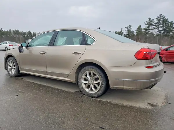 1VWAT7A32GC012086 2016 VOLKSWAGEN PASSAT - Image 2