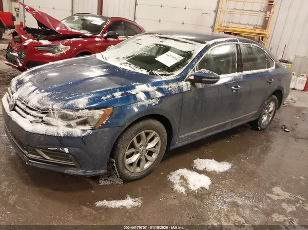 1VWAT7A32GC014890 2016 VOLKSWAGEN PASSAT - Image 2