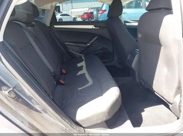 1VWAT7A32GC032869 2016 VOLKSWAGEN PASSAT - Image 8
