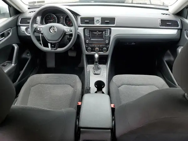 1VWAT7A32GC043855 2016 VOLKSWAGEN PASSAT - Image 8