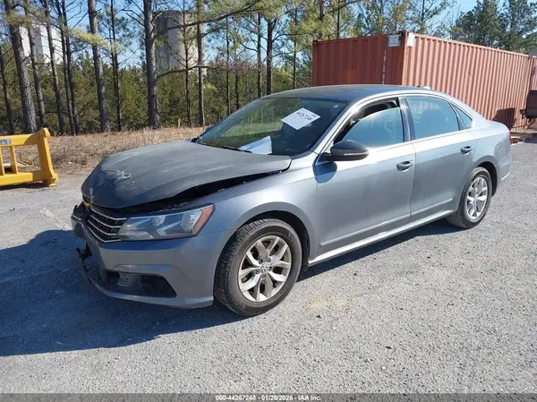 1VWAT7A32GC050272 2016 VOLKSWAGEN PASSAT - Image 2