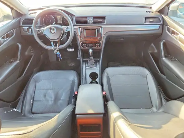 1VWAT7A32GC050790 2016 VOLKSWAGEN PASSAT - Image 8