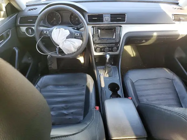 1VWAT7A32GC053303 2016 VOLKSWAGEN PASSAT - Image 8