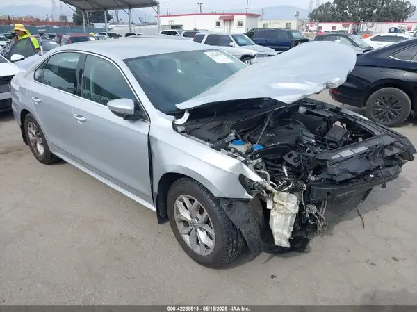 1VWAT7A32GC053916 2016 VOLKSWAGEN PASSAT - Image 1