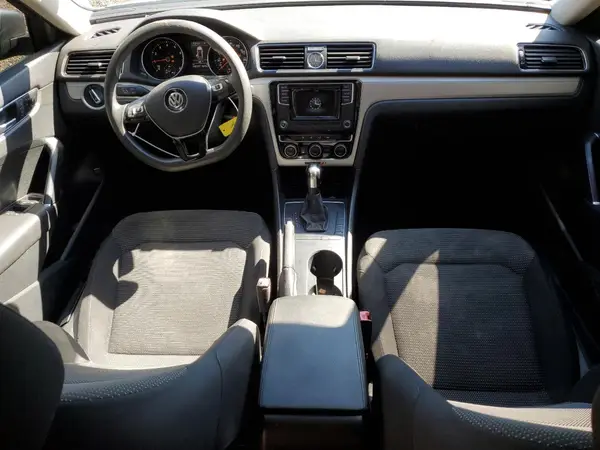 1VWAT7A32GC054015 2016 VOLKSWAGEN PASSAT - Image 8