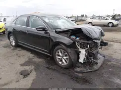1VWAT7A32GC054371 2016 VOLKSWAGEN PASSAT