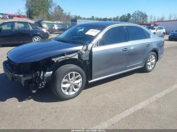 1VWAT7A32GC056556 2016 VOLKSWAGEN PASSAT - Image 2