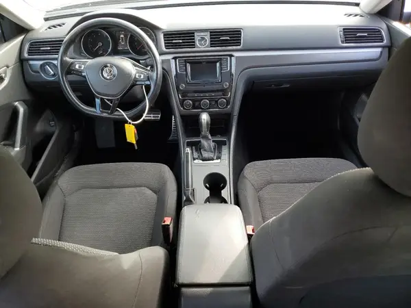1VWAT7A32GC065760 2016 VOLKSWAGEN PASSAT - Image 8