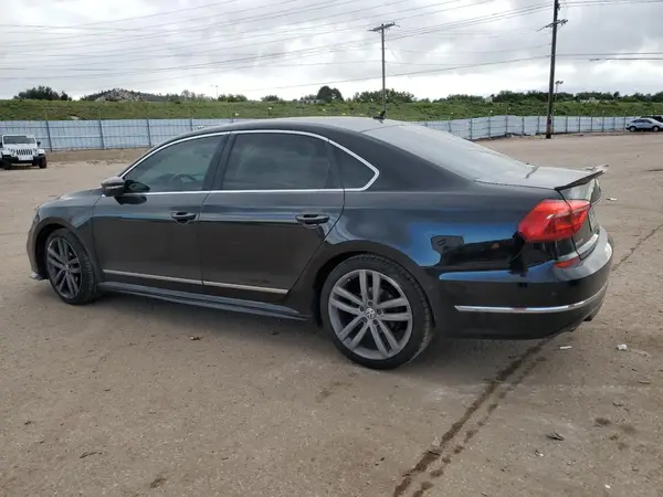 1VWAT7A32GC066777 2016 VOLKSWAGEN PASSAT - Image 2