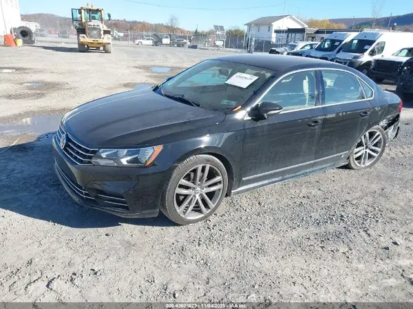 1VWAT7A32GC068576 2016 VOLKSWAGEN PASSAT - Image 2
