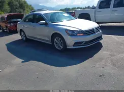 1VWAT7A32HC003700 2017 VOLKSWAGEN PASSAT