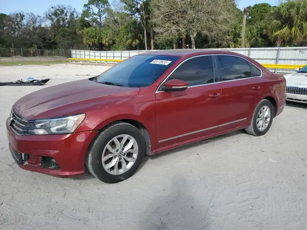 1VWAT7A32HC010341 2017 VOLKSWAGEN PASSAT - Image 1