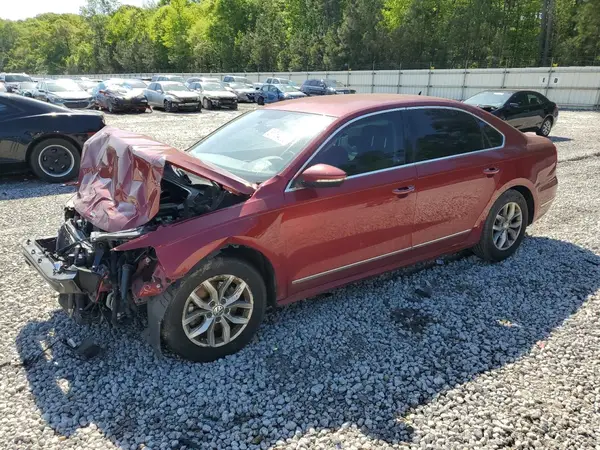 1VWAT7A32HC013658 2017 VOLKSWAGEN PASSAT - Image 1