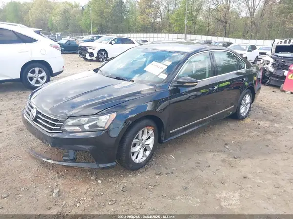 1VWAT7A33GC002554 2016 VOLKSWAGEN PASSAT - Image 2
