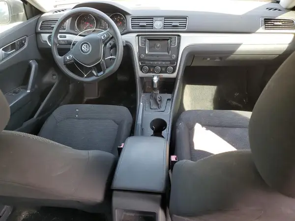 1VWAT7A33GC008855 2016 VOLKSWAGEN PASSAT - Image 8