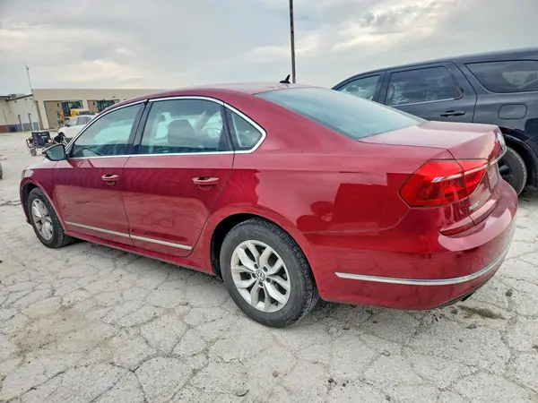 1VWAT7A33GC012050 2016 VOLKSWAGEN PASSAT - Image 2