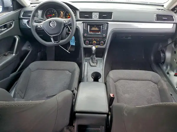 1VWAT7A33GC017023 2016 VOLKSWAGEN PASSAT - Image 8