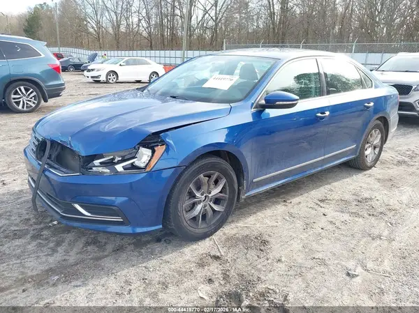 1VWAT7A33GC021279 2016 VOLKSWAGEN PASSAT - Image 2