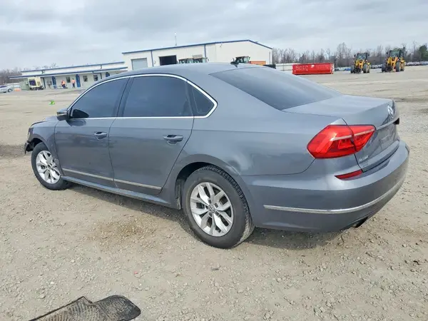 1VWAT7A33GC025624 2016 VOLKSWAGEN PASSAT - Image 2