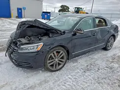 1VWAT7A33GC029480 2016 VOLKSWAGEN PASSAT
