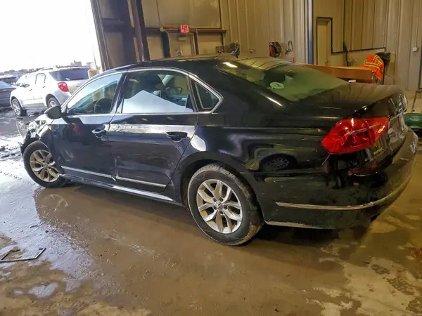 1VWAT7A33GC030175 2016 VOLKSWAGEN PASSAT - Image 2