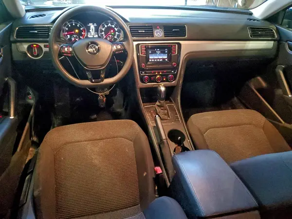 1VWAT7A33GC030175 2016 VOLKSWAGEN PASSAT - Image 8