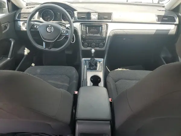 1VWAT7A33GC033058 2016 VOLKSWAGEN PASSAT - Image 8