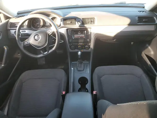 1VWAT7A33GC037370 2016 VOLKSWAGEN PASSAT - Image 8