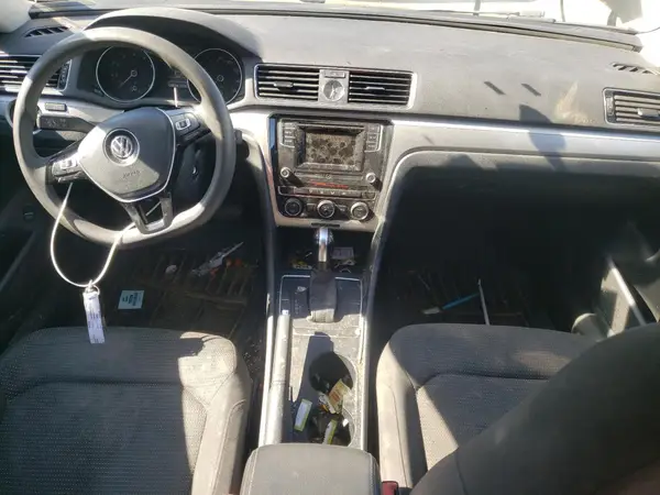 1VWAT7A33GC043167 2016 VOLKSWAGEN PASSAT - Image 8