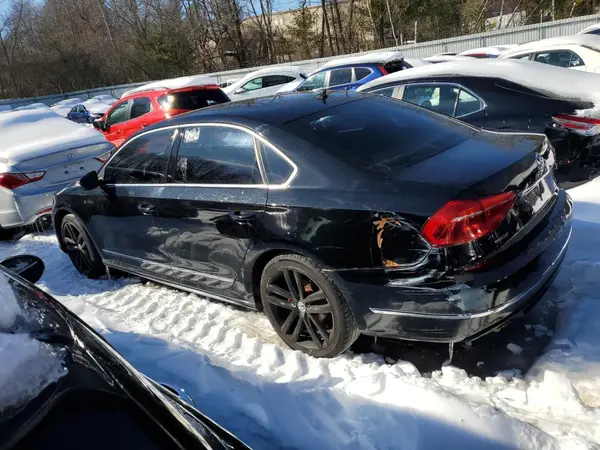 1VWAT7A33GC047557 2016 VOLKSWAGEN PASSAT - Image 2