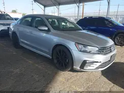 1VWAT7A33GC052113 2016 VOLKSWAGEN PASSAT