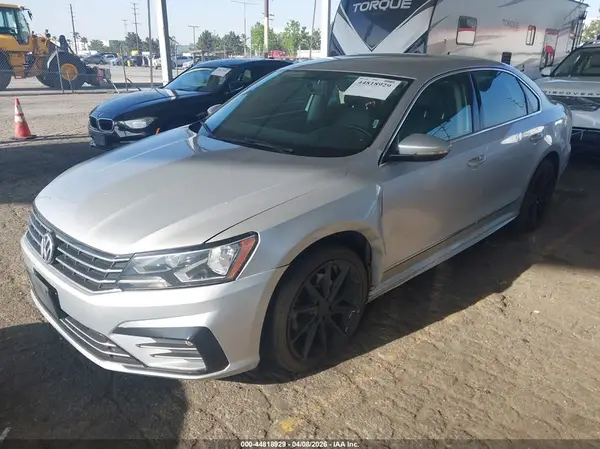 1VWAT7A33GC052113 2016 VOLKSWAGEN PASSAT - Image 2