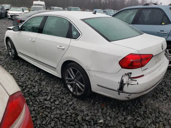 1VWAT7A33GC053472 2016 VOLKSWAGEN PASSAT - Image 2