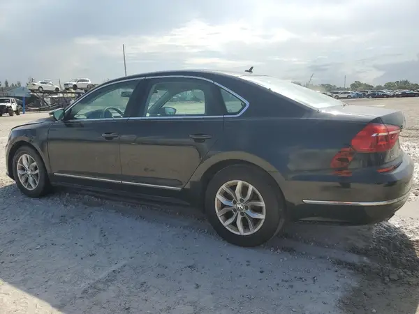 1VWAT7A33GC056176 2016 VOLKSWAGEN PASSAT - Image 2