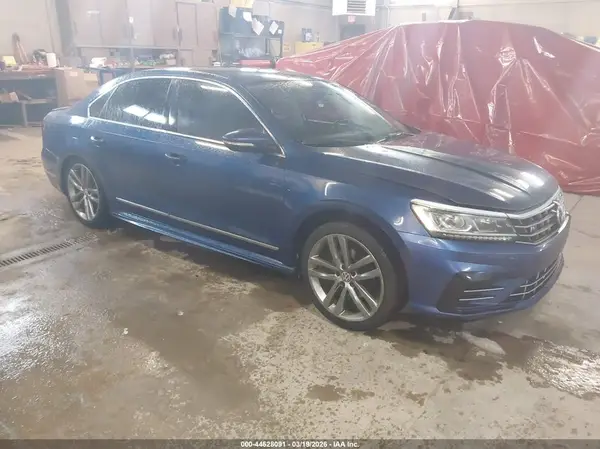 1VWAT7A33GC058154 2016 VOLKSWAGEN PASSAT - Image 1